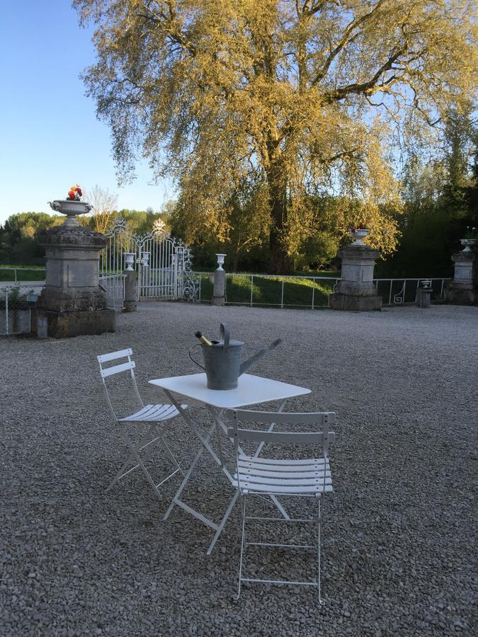 Chateau De Juvigny Eksteriør billede